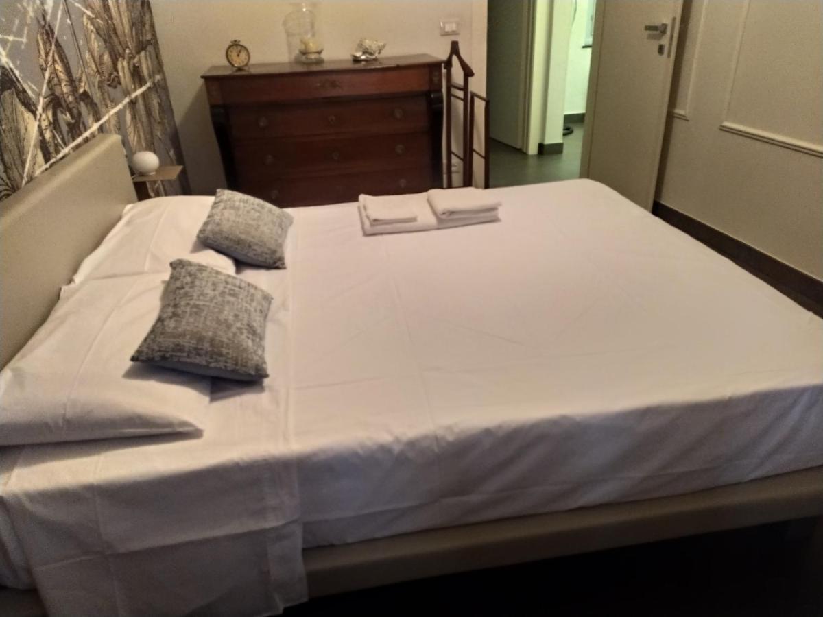 Apartmán A Casa Di Chicca Savona Exteriér fotografie